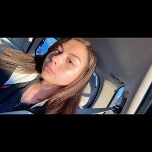 Meet your Posher, Samantha